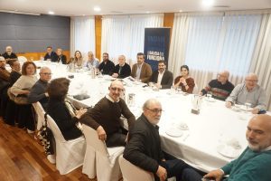 Lee más sobre el artículo Xuntanza con Diego Calvo